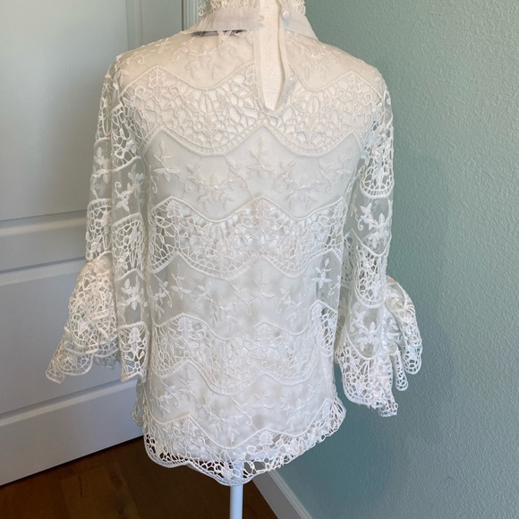 INA White Lacy Top Brand New - Picture 4 of 6